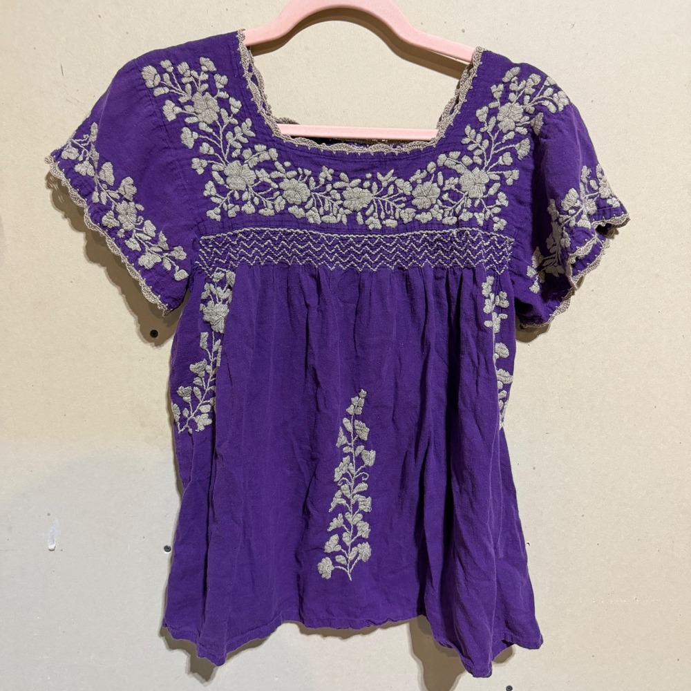 Siren Purple Embroidered Peasant Blouse Floral Crochet Trim Boho Top Medium
